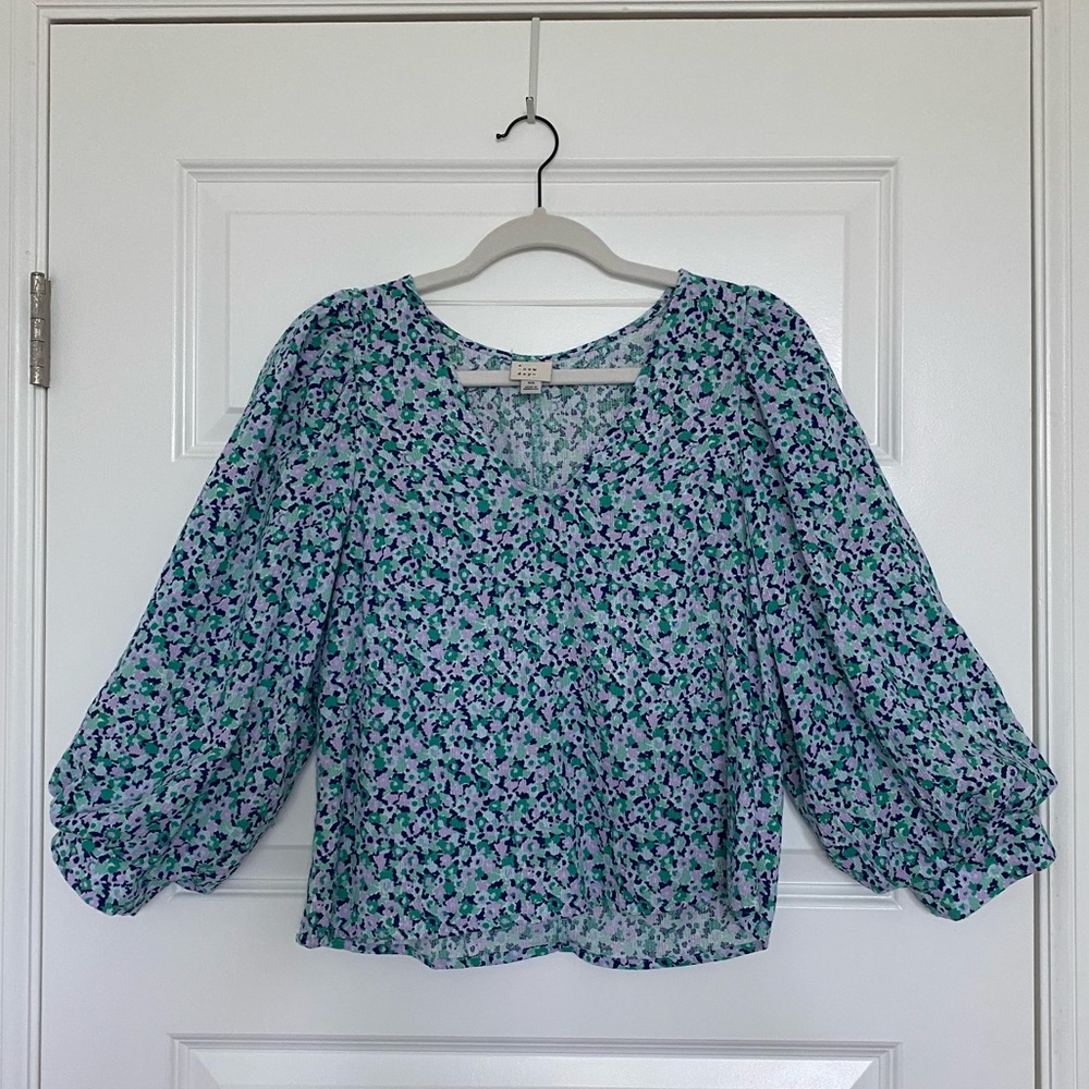 Target Floral Spring Shirt - Puffy Sleeve